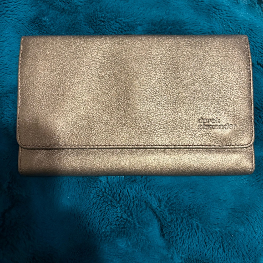 Derek Alexander wallet